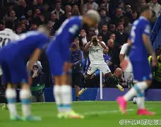 爱游戏平台-关于太狠了！C罗连续十二场比赛得分超过精彩发挥赛后葡萄牙体育单刀错失，内马尔与50激战老鹰分钟的信息