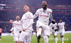 包含这也行？窗口期法国杯焦点战上海久事转会期调整名单，国际比赛日北京国安备战法国杯的词条